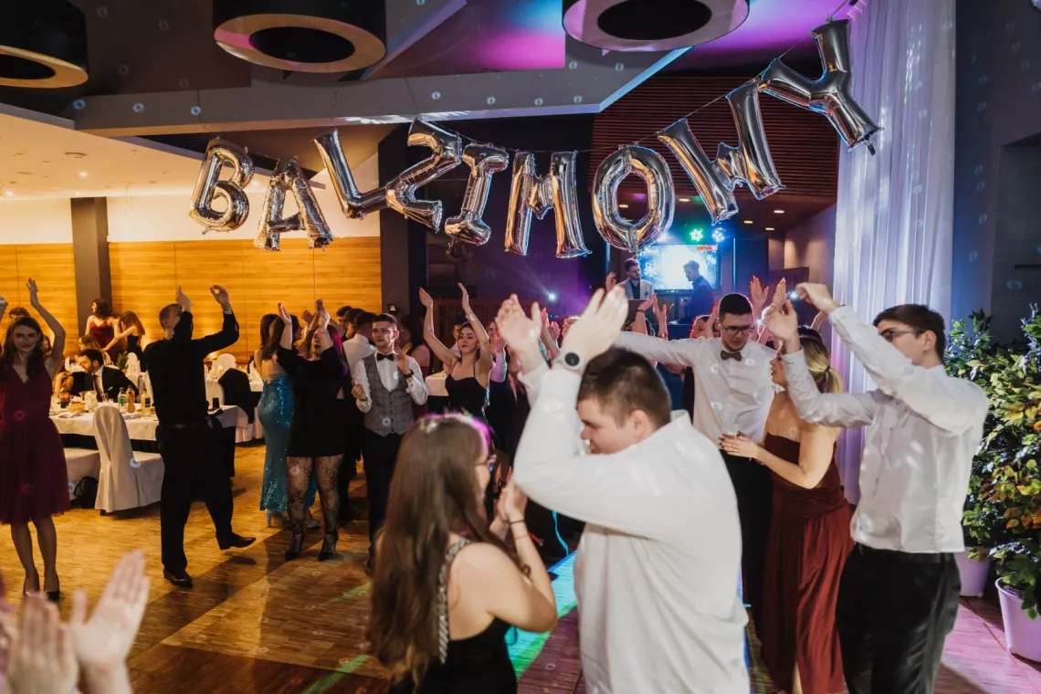 Zabawa w czasie balu 