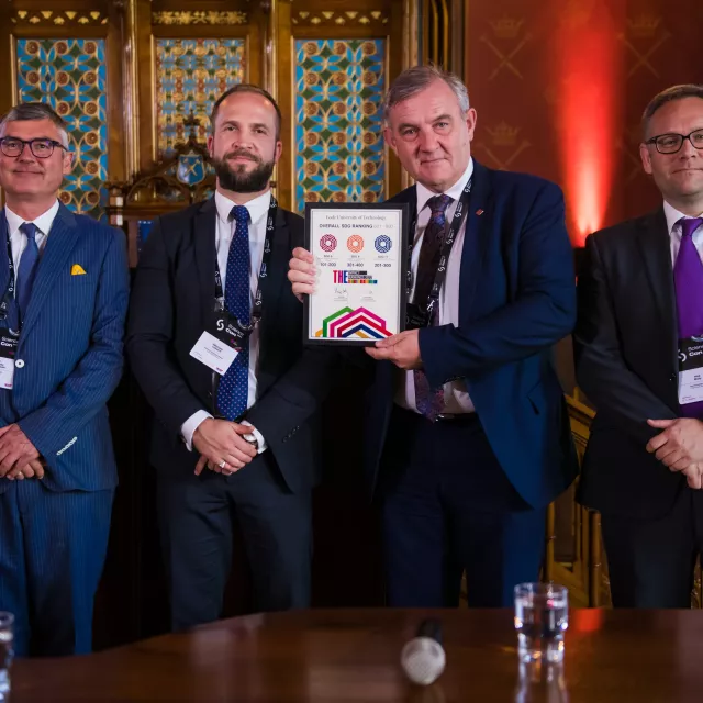 Od lewej: prof. Łukasz Sułkowski, Michael Lubacz, prof. Krzysztof Jóźwik i Phil Baty