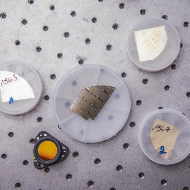 Elementy półprzewdnikowe